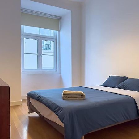 4 Rooms Home In Baixa Lissabon Buitenkant foto
